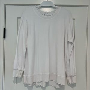 WILT CLOTHING WHITE SWEATSHIRT - MEDIUM